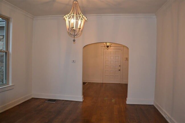 Building Photo - 1443 Vance Ave