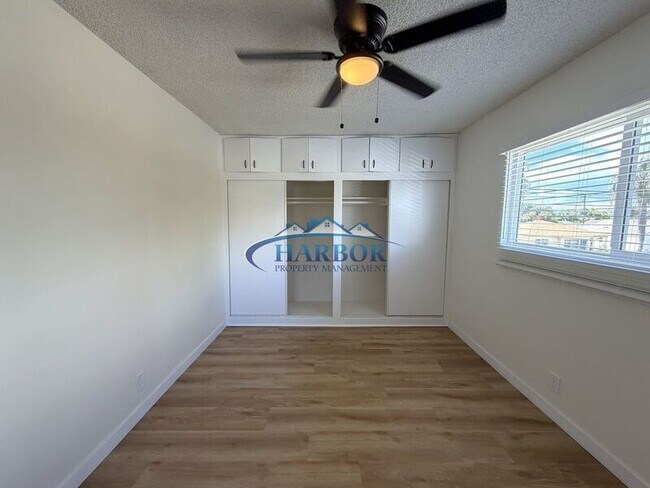 Building Photo - 12302 S Inglewood Ave