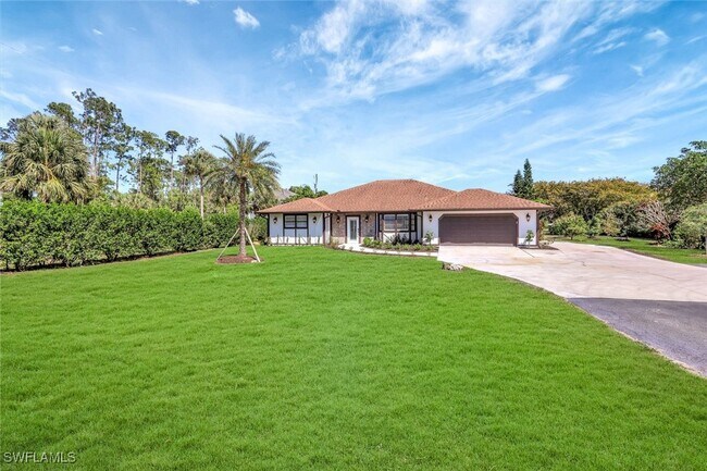 Primary Photo - 1930 Oakes Blvd