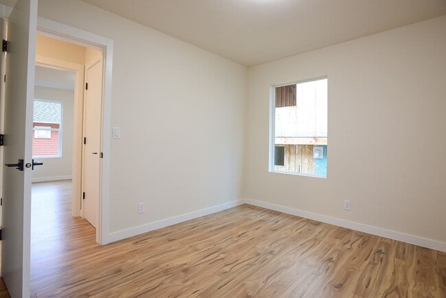 Building Photo - Beautiful 4 bedroom home in Ballard