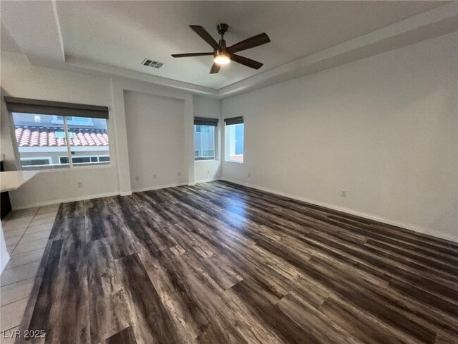 Building Photo - 7075 Jasper Hill Way