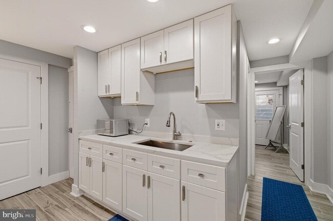 Building Photo - 925 Delafield Pl NW