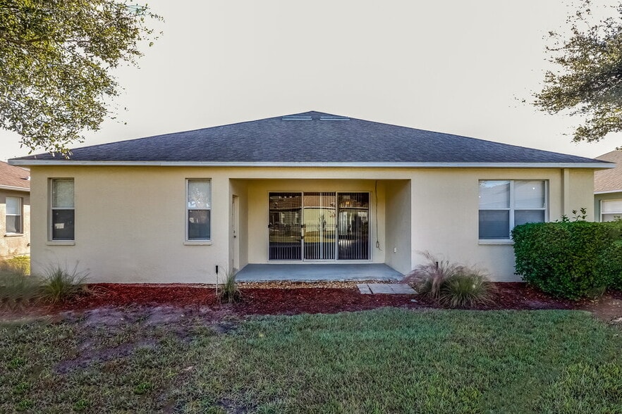 Building Photo - 3731 Braemere Dr