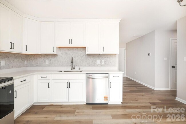 Building Photo - 6227 Stonefort Ct