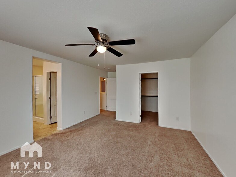 Building Photo - 7693 Lots Hills Dr