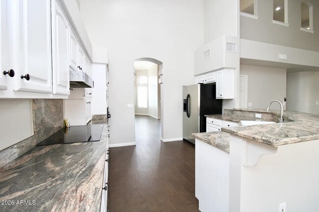 Building Photo - 3454 E Camino St