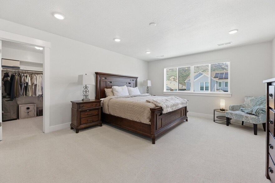 Building Photo - 14706 Glacial Peak Dr