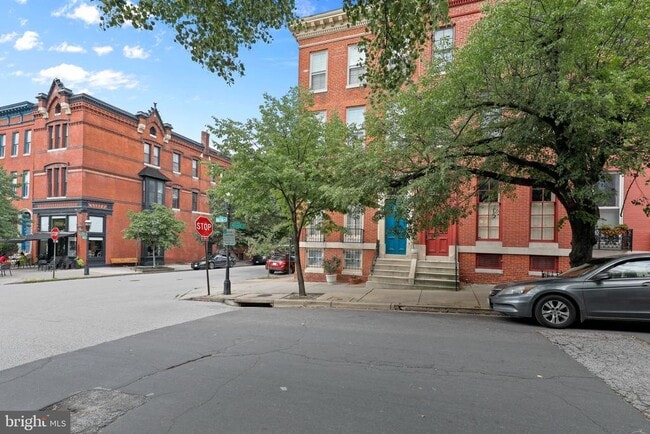 Building Photo - 1435 Bolton St