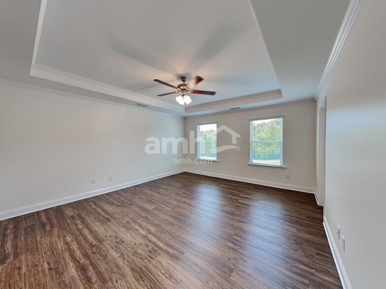 Building Photo - 3044 Garris Rd