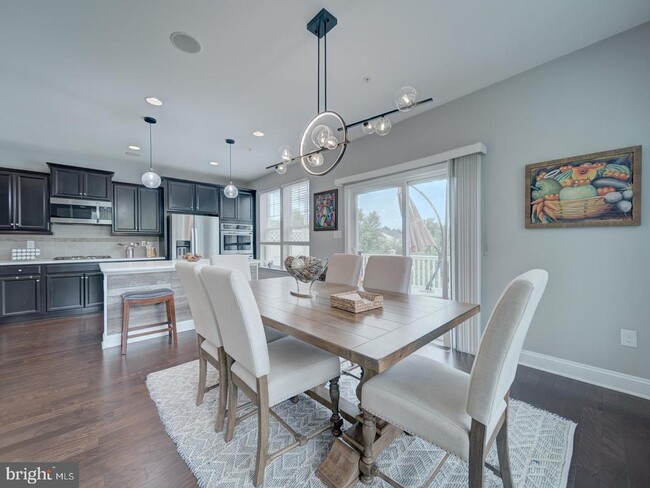 Building Photo - 2805 Medstead Ln