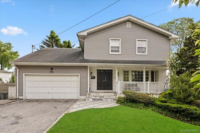 Building Photo - 1127 Fordham Ln