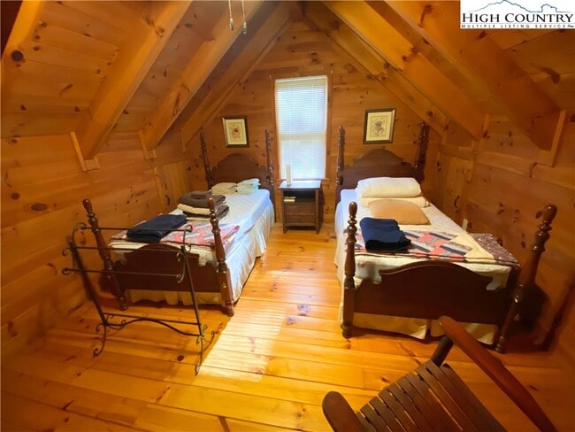 Building Photo - 329 Ballou Mills Rd