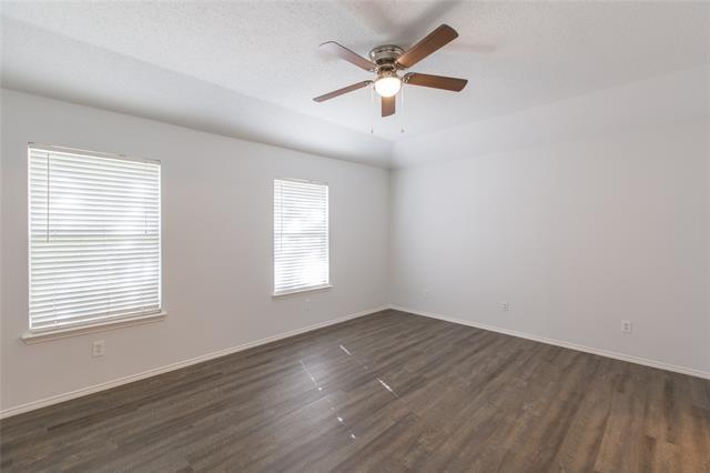 Building Photo - 3820 Gardenia Ln