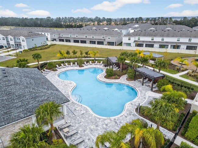 Building Photo - 31264 Paper Birch St