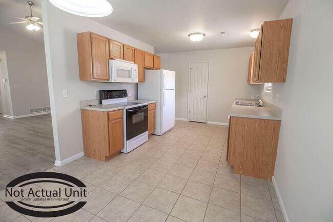 Building Photo - 1524 Bodie Dr