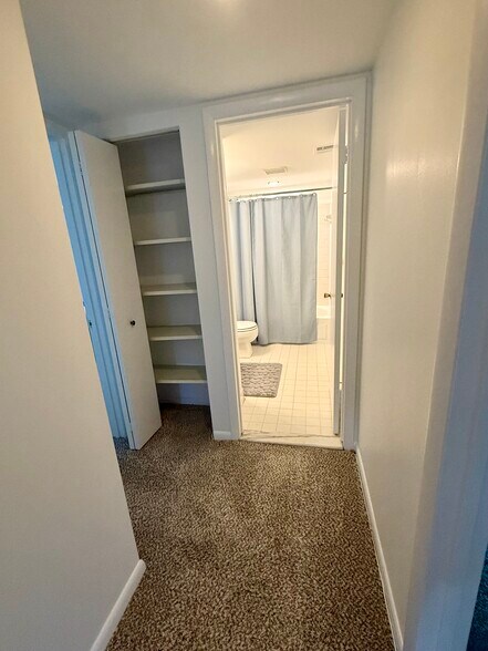 Hall linen closet - 1 Mullingar Ct