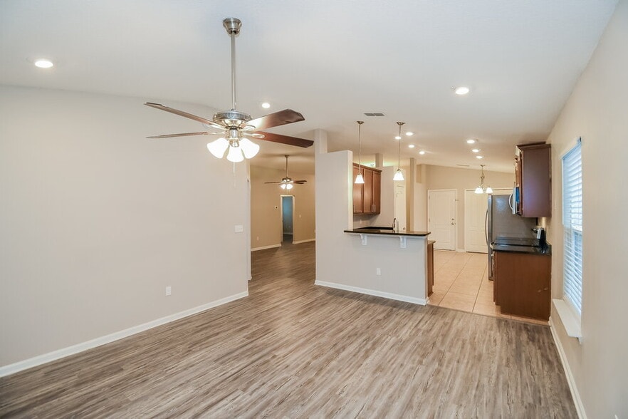 Building Photo - 9457 Wordsmith Way