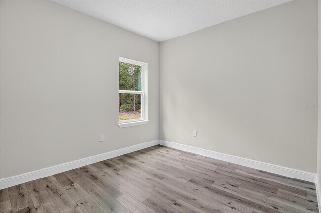 Building Photo - 7938 N Maltese Dr