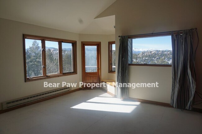 Building Photo - Amazing Views of Mt. Evans in Evergreen Highlands!