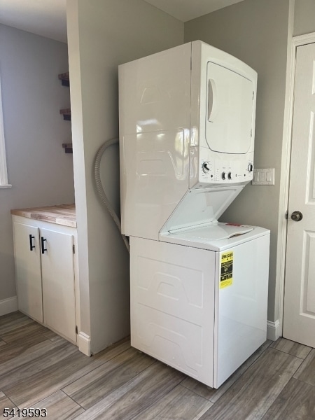 Building Photo - 246 Beaverbrook Rd