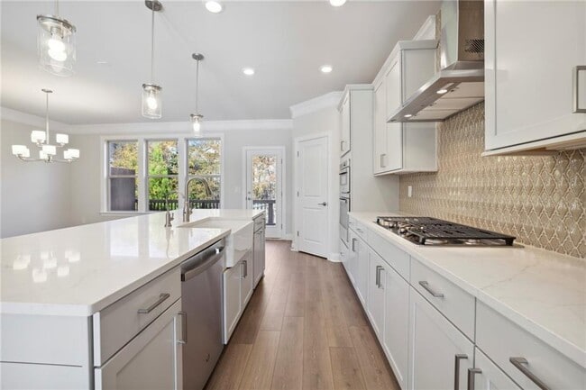 Building Photo - 1358 Live Oak Ln