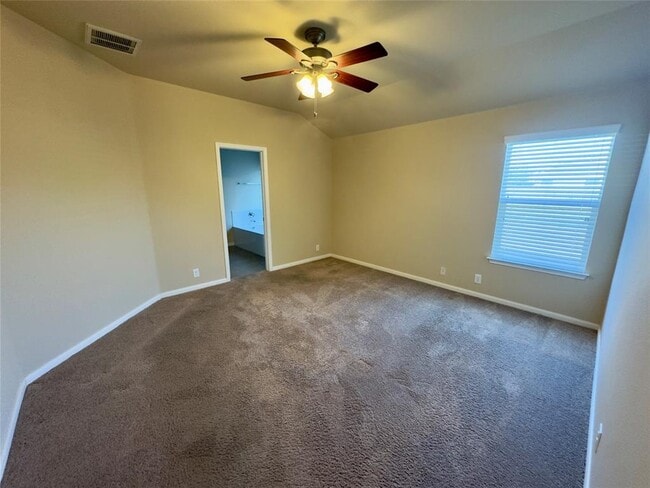 Building Photo - 315 Wildcat Dr