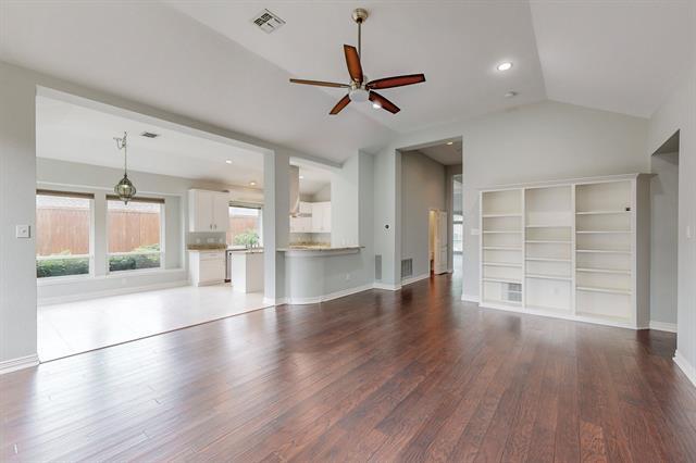 Building Photo - 6736 Magnum Dr