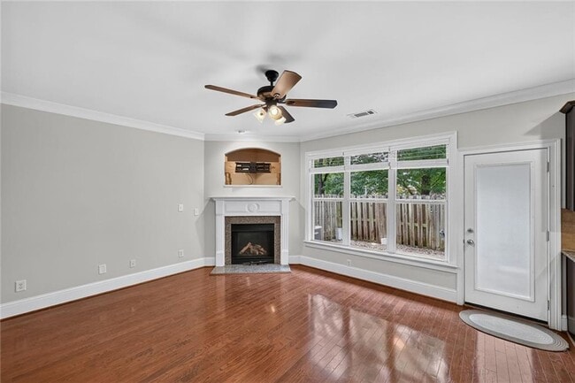 Building Photo - 3526 Pecos Ln