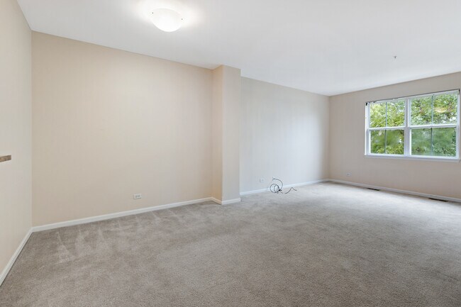 Building Photo - 106 Rosehall Dr