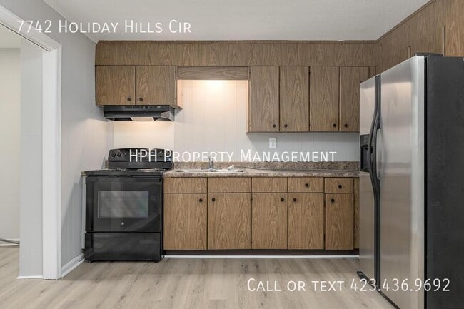 Building Photo - 7742 Holiday Hills Cir