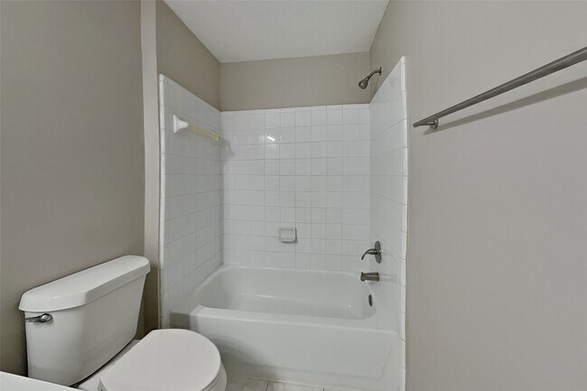 Building Photo - 20610 Emerald Spruce Ct