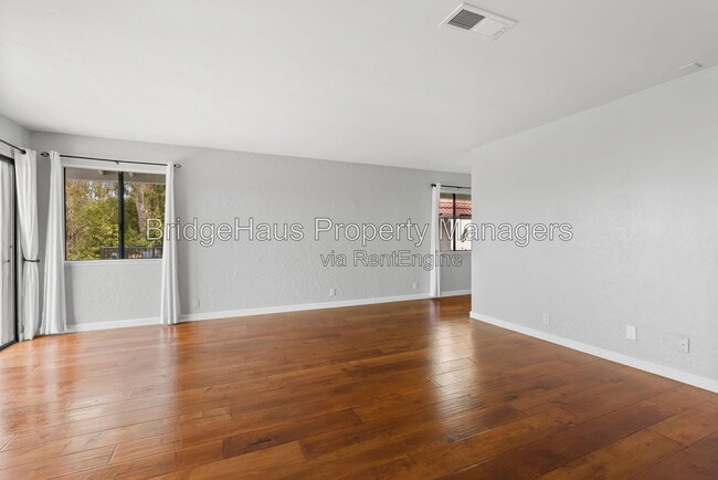 Building Photo - 6531 Corte Valdez