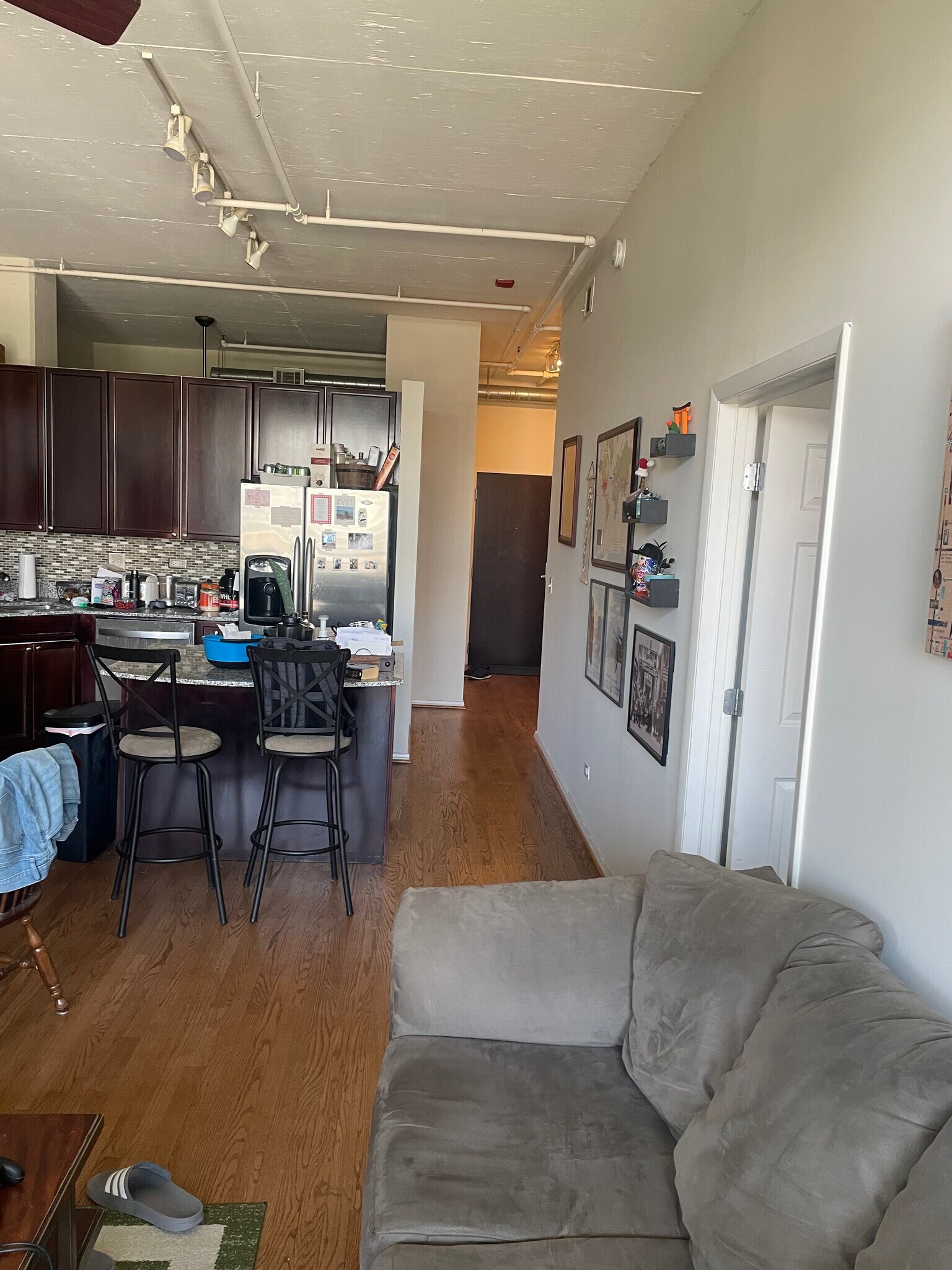 Building Photo - 950 W Monroe St