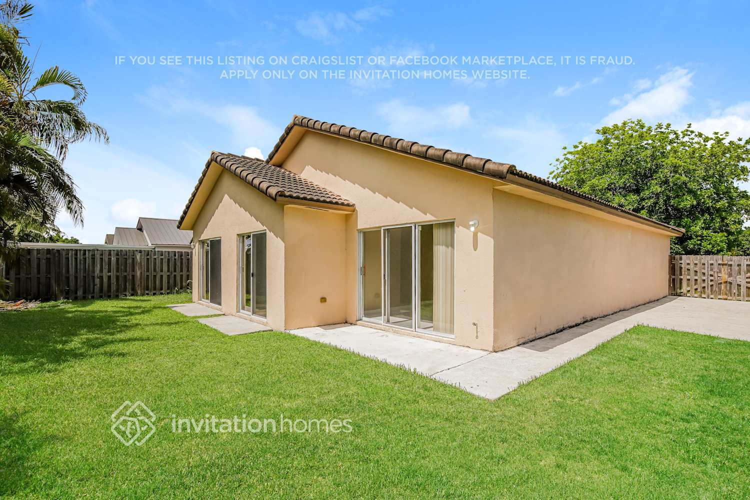 Building Photo - 17184 SW 143rd Pl