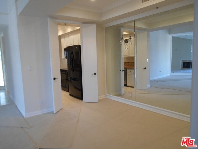 Building Photo - 2131 Century Park Ln