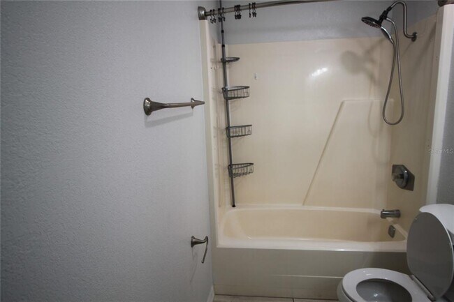 Building Photo - 1416 Osceola Park Dr