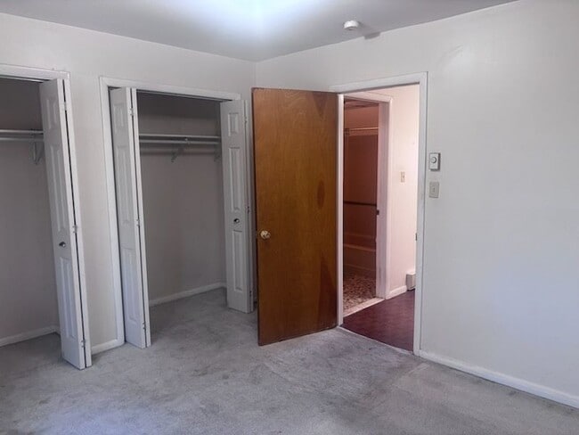 Building Photo - Freshly Renovated 1-Bedroom | Coopersburg, PA | $1,175/mo