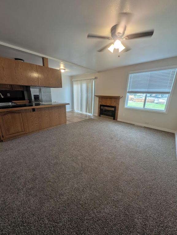 Building Photo - 851 Denver St