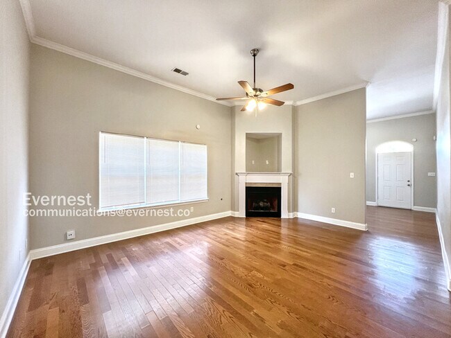 Building Photo - 6437 Arbor Lake Dr W