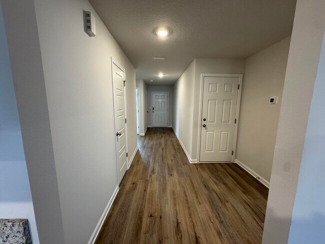 Building Photo - 164 Pruitt Dr