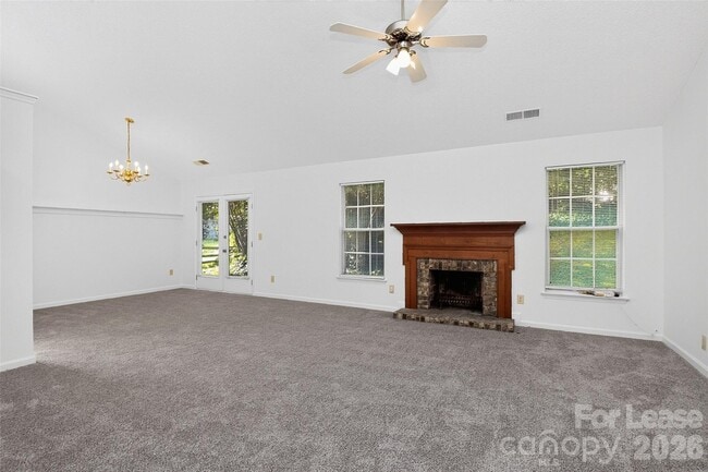 Building Photo - 3411 Pondridge Ct