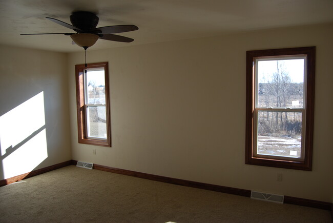 Masterbedroom - 1728 Lily of the Valley Dr