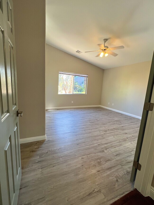 Building Photo - 1243 Peaceful Desert Ct