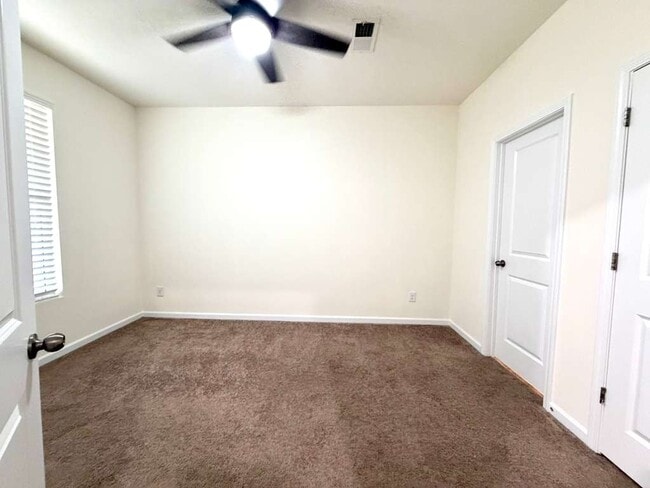 Building Photo - 7105 Wheyfield Dr