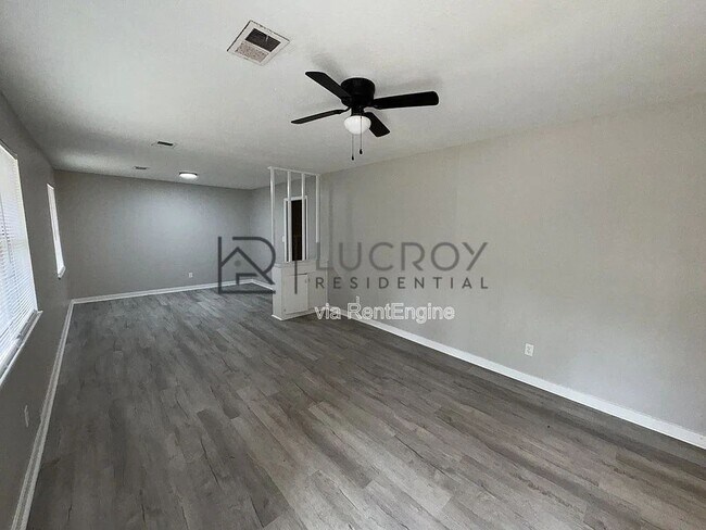 Building Photo - 1126 Barbara Ann Dr