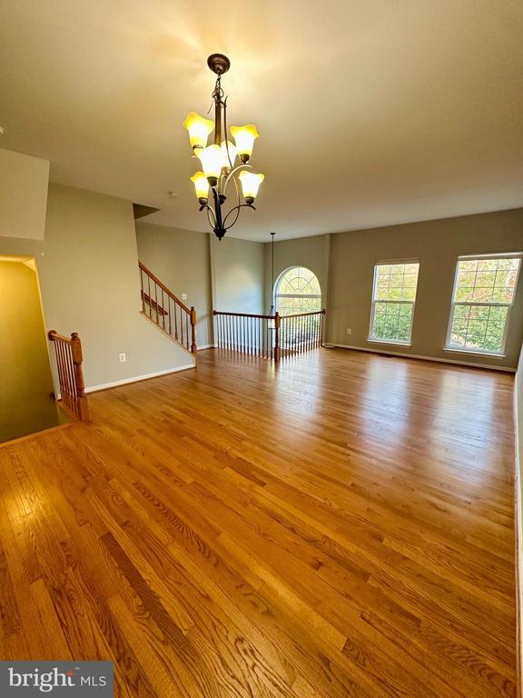 Building Photo - 6719 Emmanuel Ct