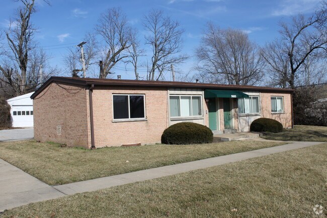 Primary Photo - Olivette Terrace