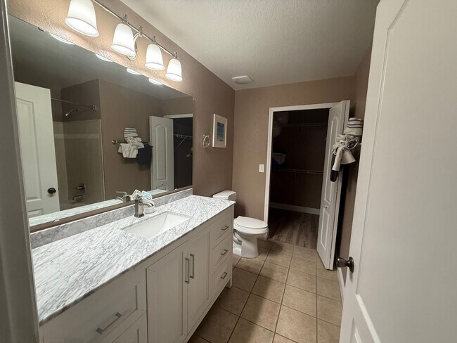 Building Photo - 3006-102 Bonfire Beach, Kissimmee, 34746