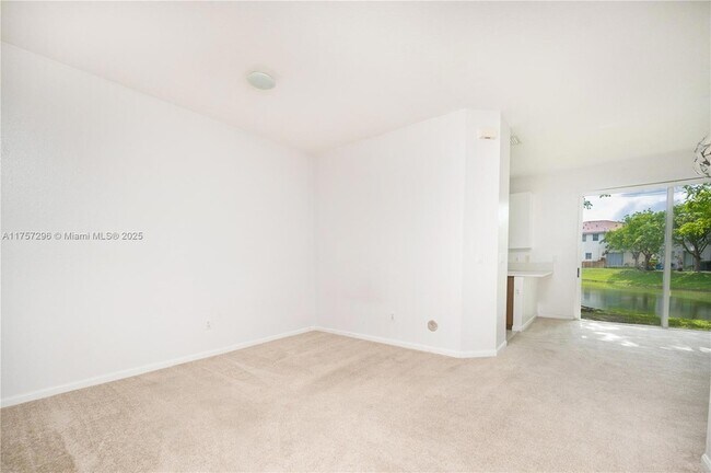 Building Photo - 445 NE 21st Ave