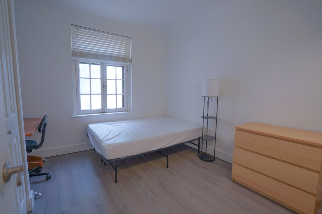 Building Photo - 613 Westgate Ave